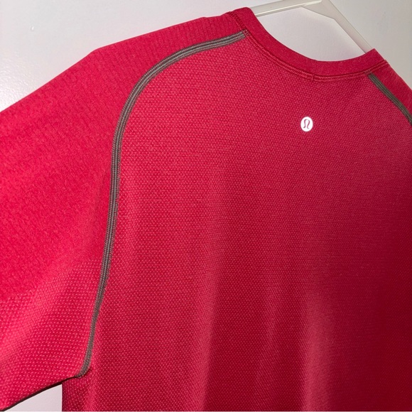 Lululemon Swifty tech t shirt - Picture 5 of 12
